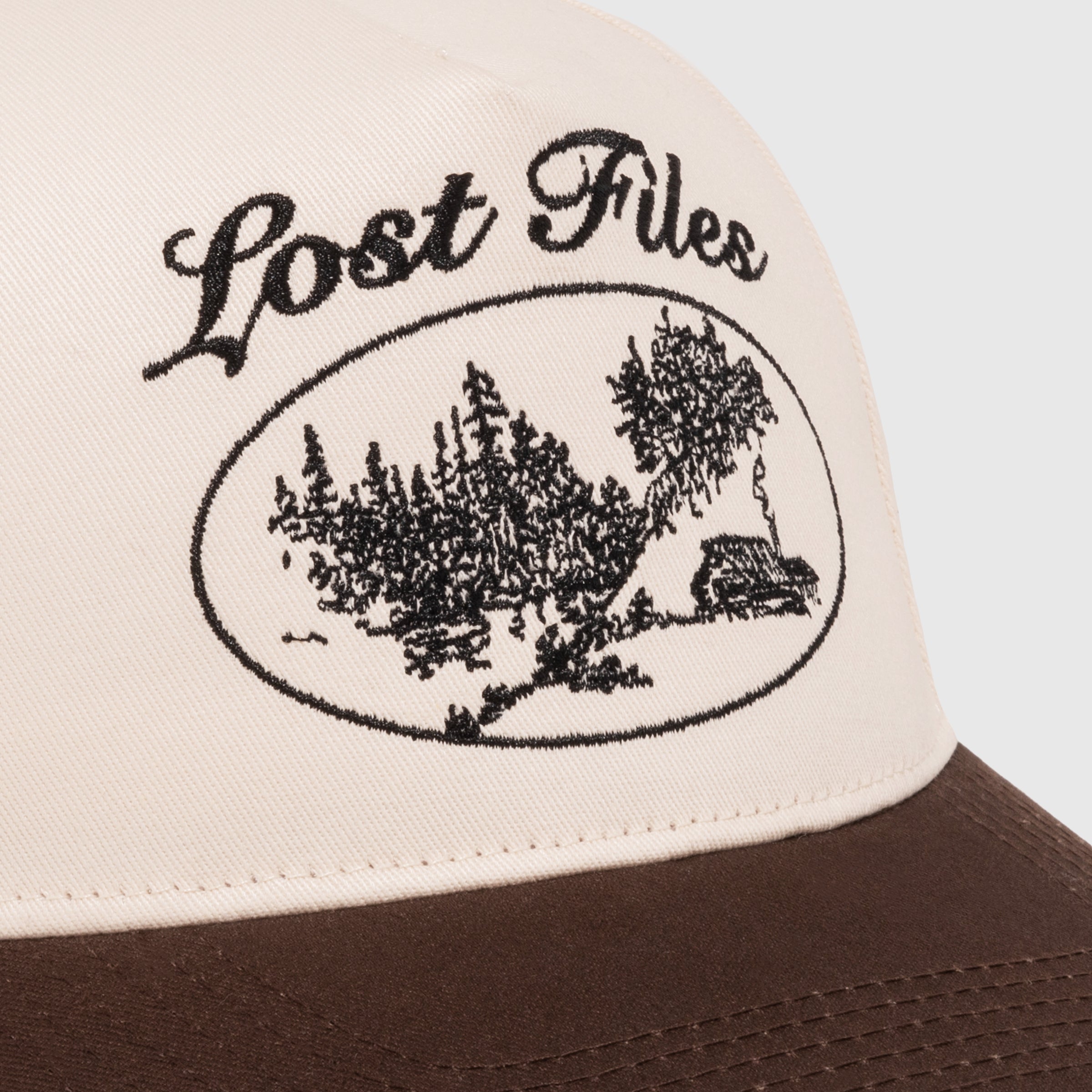 Cabin Scene A-Frame Hat - Cream