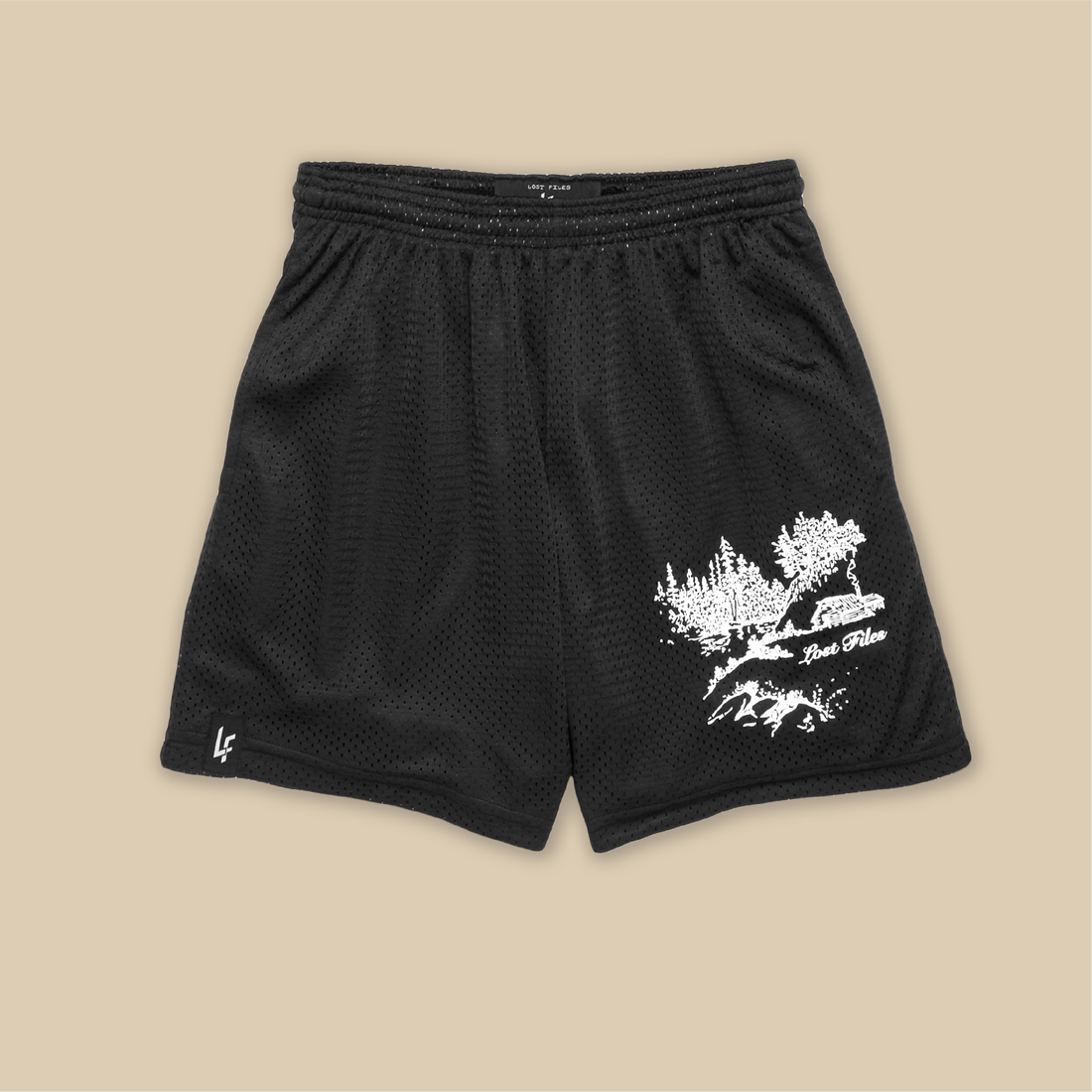 Cabin Scene Basic Shorts - Black